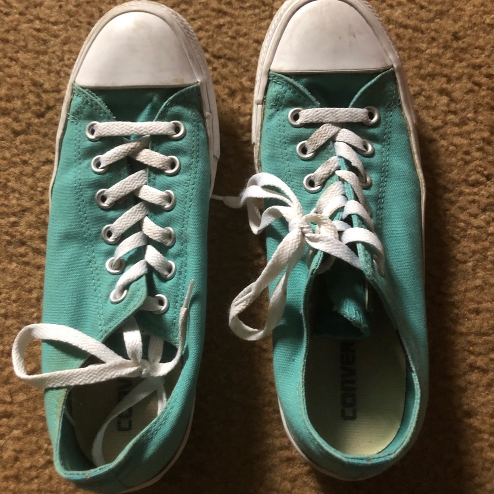 Converse Aqua